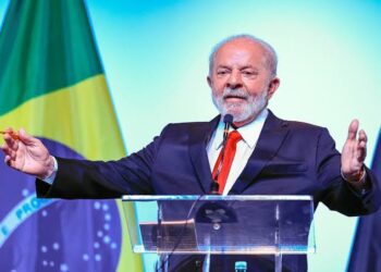 Governo Lula anuncia financiamento de mais de R$ 3 bilhões para Argentina