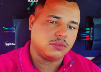 PM acaba com festa paredão em Candeias e prende funcionário da prefeitura armado