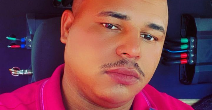 PM acaba com festa paredão em Candeias e prende funcionário da prefeitura armado