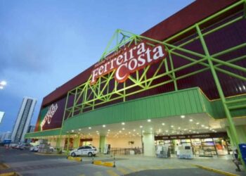 Ferreira Costa abre 50 vagas temporárias para o fim do ano