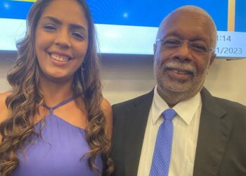 Prefeito continua subestimando a justiça não exonerando o chefe do tráfico e familiares indicados pela chefe de gabinete