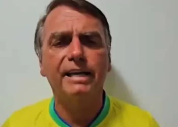 URGENTE: Bolsonaro convoca o povo para manifestação e vai se “defender de todas as acusações” (veja o vídeo)