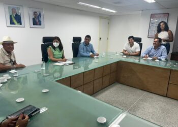 Rivelino da Facilites solicita ao Governo do Estado a implantação de cursos profissionalizantes e finalização das obras do Polivalente