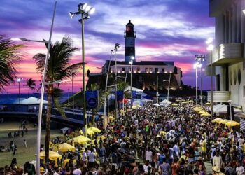 Carnaval de Salvador: veja programação completa desta quinta (8)