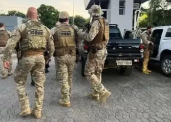 Polícia Federal deflagra megaoperação contra o Comando Vermelho