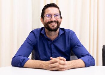 Cássio Bordoni envolvido em diversos escândalos de corrupção vai se afastar do cargo para disputar uma vaga na Câmara de Candeias