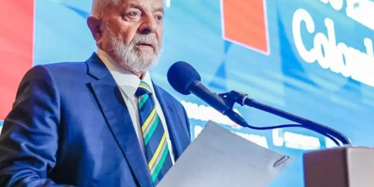 Lula tem avaliação negativa em seis de oito áreas do governo, aponta pesquisa Ipec