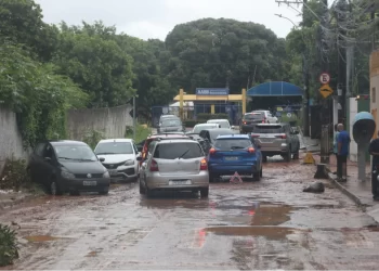 Em Salvador, choveu 121,4 bilhões de litros de água em 24h