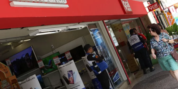 Varejo fechará 750 lojas e 35 mil podem perder seus empregos