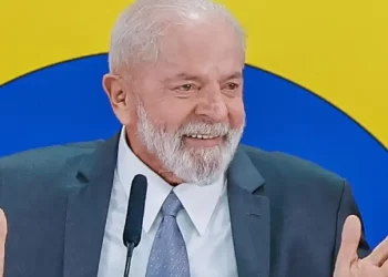 BOMBA: Lula comemora desastre da queda de aviões da Boeing; VEJA VÍDEO