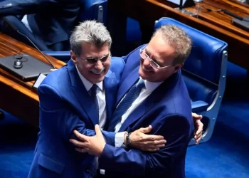 Após Odebrecht, inquéritos da Lava Jato contra Renan Calheiros e Romero Jucá também são arquivados no STF