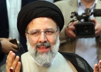 Presidente do Irã morre em queda de helicóptero