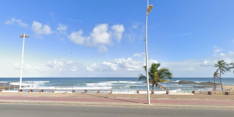 Corpo é encontrado em estado avançado de decomposição na praia de Ondina, em Salvador