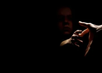 Mais de 1 mil denúncias de violência sexual contra crianças foram registradas neste ano na Bahia