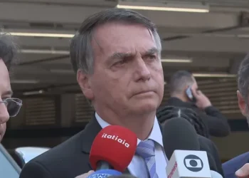 URGENTE: PF indicia Jair Bolsonaro no caso do cartão de vacinas e venda de joias no exterior