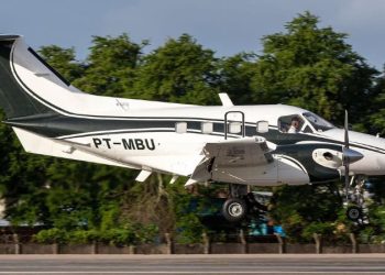 Ocupantes de avião que caiu em São Paulo eram funcionários de empresa baiana de aviação