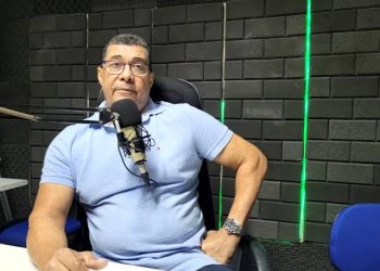 Francisco se solidariza com Tonha a chama baderneiros ligados ao prefeito de marginais e vagabundos