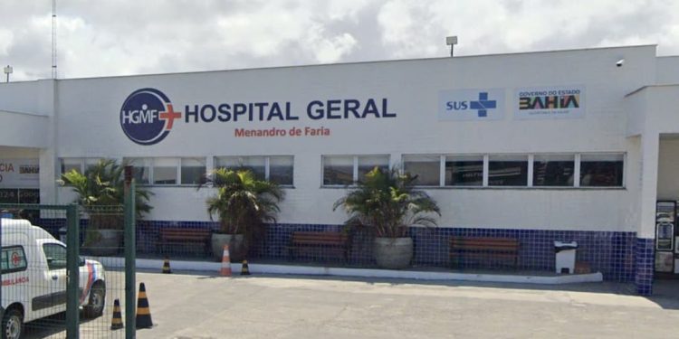 Criança de 5 anos morre após ser atingida por bala perdida em Lauro de Freitas