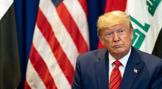 Donald Trump toma posse e volta ao cargo de presidente dos EUA