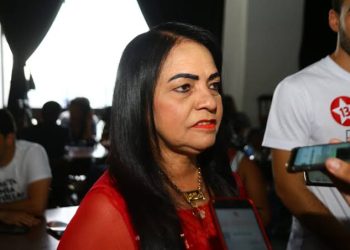 Após deixar um rombo em Lauro de Freitas, ex-prefeita vai para o governo Lula