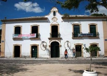 Prefeitura de São Francisco do Conde pretende gastar mais de R$ 6 milhões em publicidades