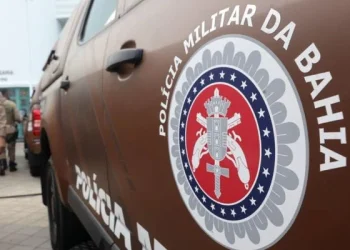 PMs são presos por envolvimento em crimes de extorsão, sequestro e morte na Bahia