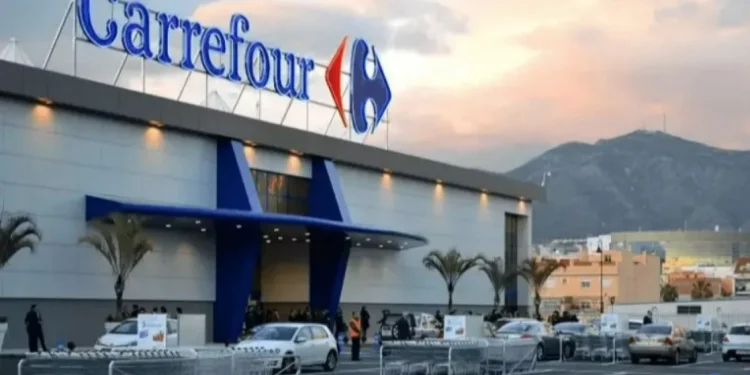 Carrefour decide mudar o rumo e pretende fechar capital no Brasil