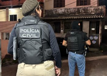 Quatro suspeitos morrem em confronto com a polícia durante operação que mira integrantes de grupos criminosos em Salvador