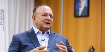 STF determina afastamento imediato de Adolfo Menezes da presidência da AL-BA