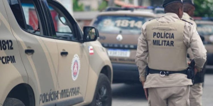 Troca de tiros entre traficantes e PM no Lobato deixa policial militar baleado