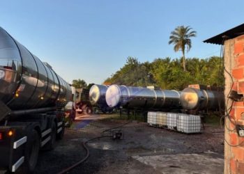 Candeias: caminhão utilizado para desviar produtos do Porto de Aratu é apreendido pela polícia