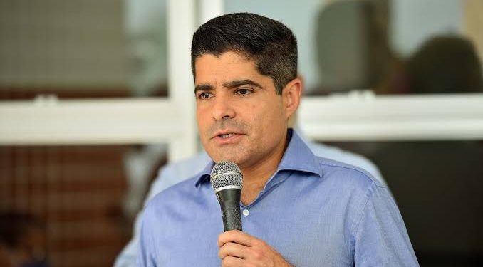 ACM Neto lidera em todos os cenários a corrida pelo governo da Bahia em 2026