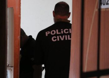 Soldado da PM é preso em flagrante após sequestrar e extorquir comerciante em Camaçari