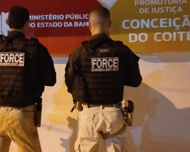 Policiais são presos por obstruir investigação sobre milícias e ameaçar testemunha em Santaluz