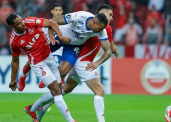 Bahia perde para o Inter no Beira-Rio e está eliminado da Libertadores