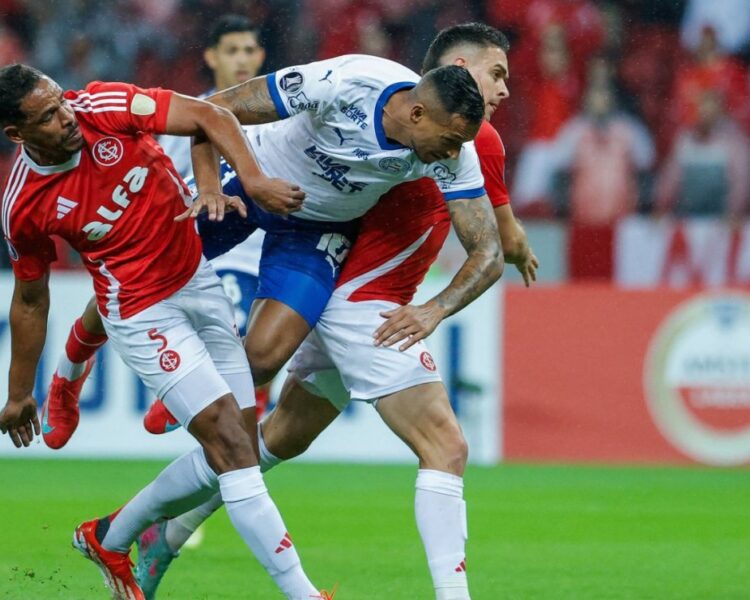 Bahia perde para o Inter no Beira-Rio e está eliminado da Libertadores