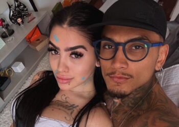 Vaza novo vídeo de MC Mirella transando com Dynho Alves e web comemora: “finalmente uma cena de s*xo”