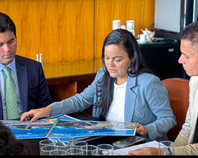 Em visita ao Ministério do Esporte, prefeita Débora garante reforma do Ginásio de Esportes