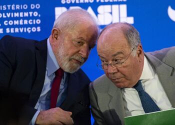 Tarifaço: Lula impediu o Itamaraty de atuar; chanceler até vazou do Brasil