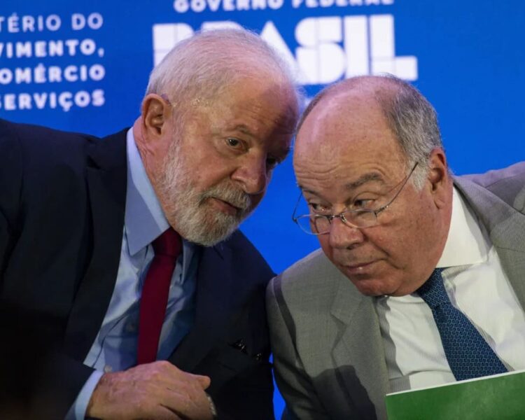 Tarifaço: Lula impediu o Itamaraty de atuar; chanceler até vazou do Brasil