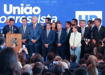 Com presença de ACM Neto e Bruno Reis, União Brasil e PP oficializam federação