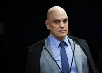 URGENTE: Alexandre de Moraes tem cartão de crédito bloqueado no Brasil após sanções dos EUA