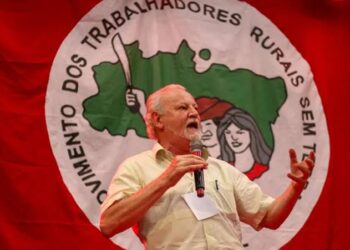 Líder do MST cobra Lula por apoio a Cuba e Venezuela contra os EUA