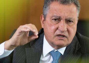 PGR vê indícios de crime de Rui Costa em contrato de respiradores e pede retomada de inquérito no STJ