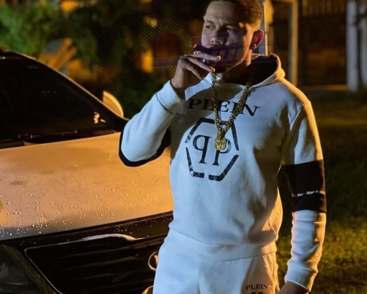 Empresário é assassinado com mais de 20 tiros em Candeias