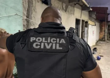 Operação contra grupo armado alcança 14 pessoas em Salvador, Camaçari e Lauro de Freitas