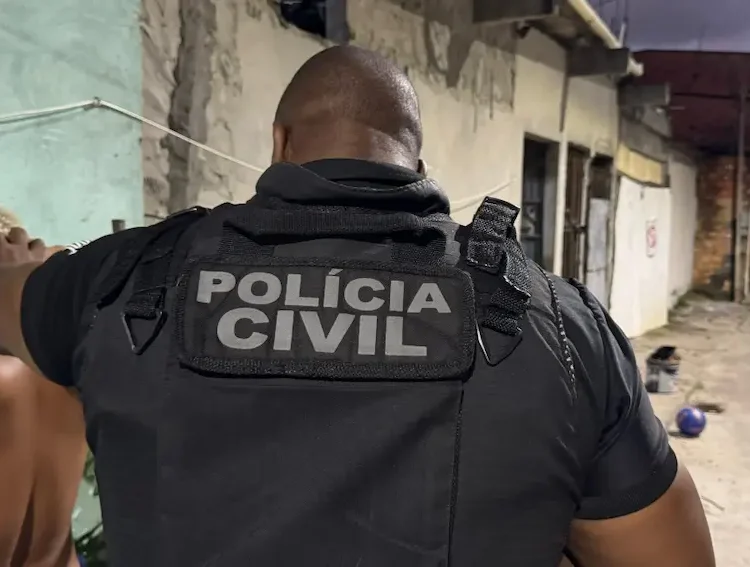 Operação contra grupo armado alcança 14 pessoas em Salvador, Camaçari e Lauro de Freitas