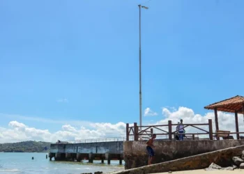 Candeias abre licitação para concluir atracadouro marítimo