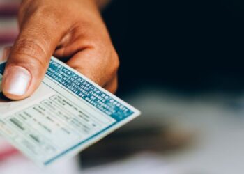 Após protestos, governo Lula recua e decide manter aulas práticas obrigatórias para CNH