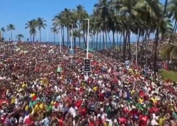 Deputados de esquerda postam vídeo de protesto antigo em Salvador